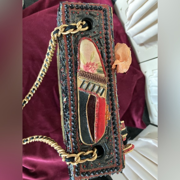Mary Frances vintage shoe crossbody - Picture 5 of 11